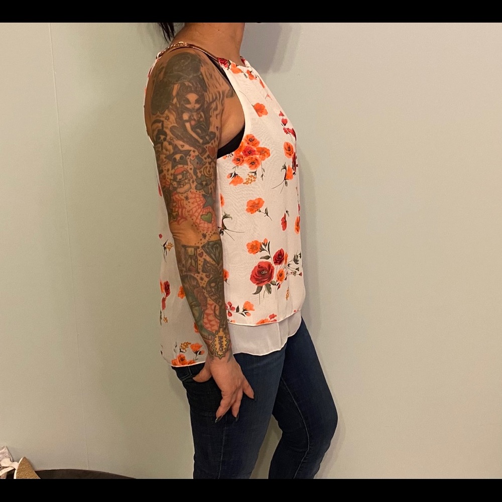 Blouse - Picture 2 of 6